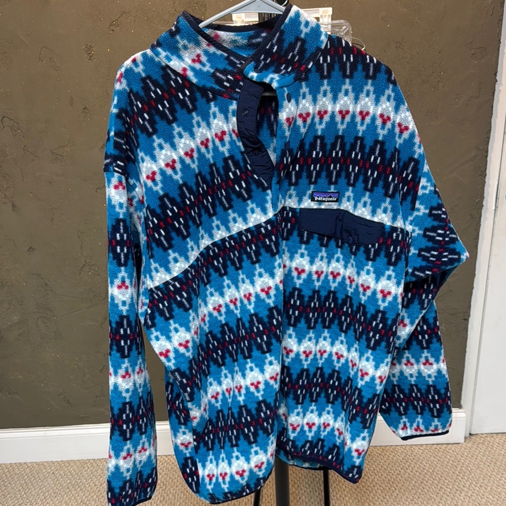 Patagonia Blue Patterned Pullover